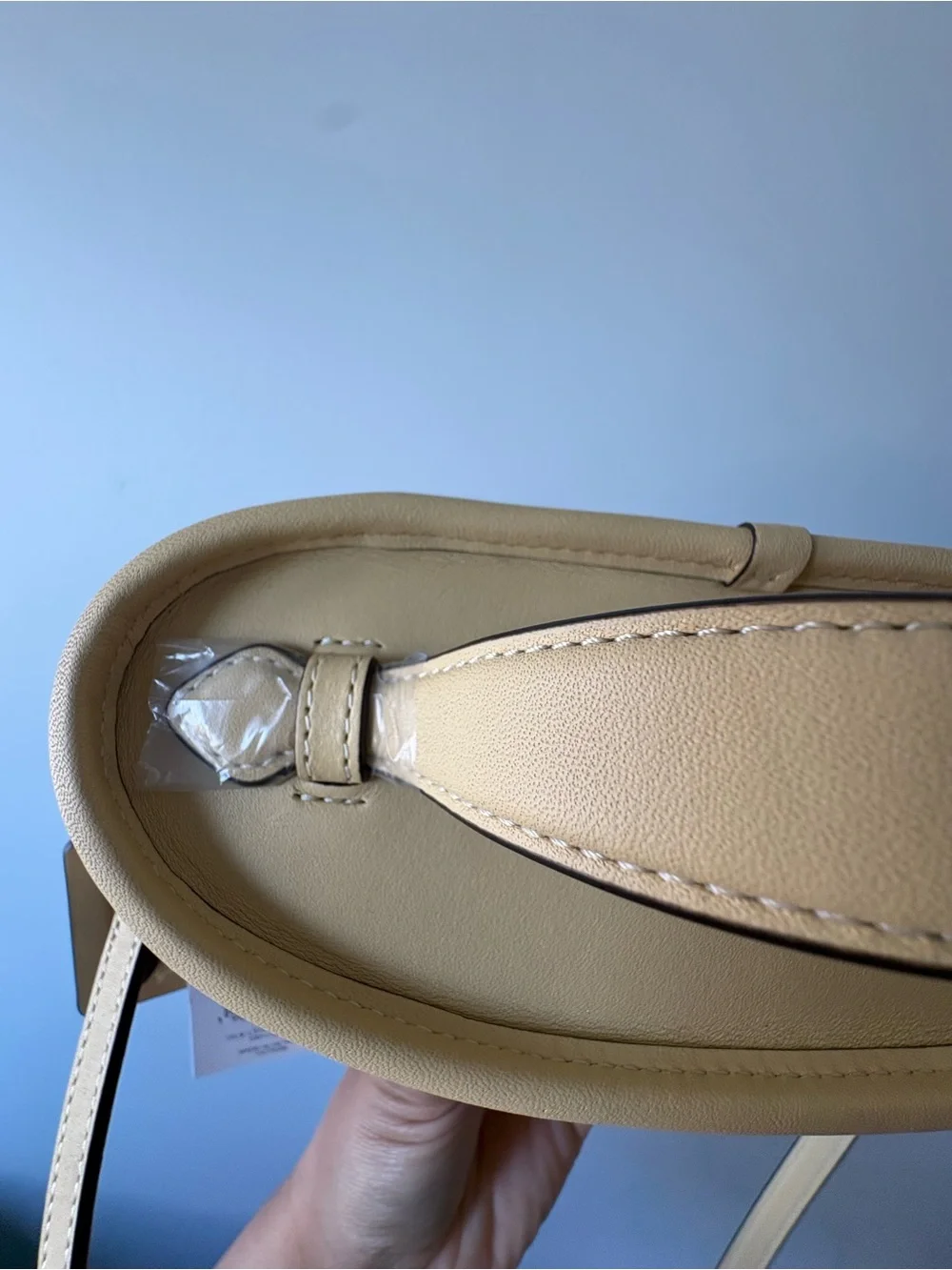 Coach Trail Bag in Vanilla - Picture 6 of 13